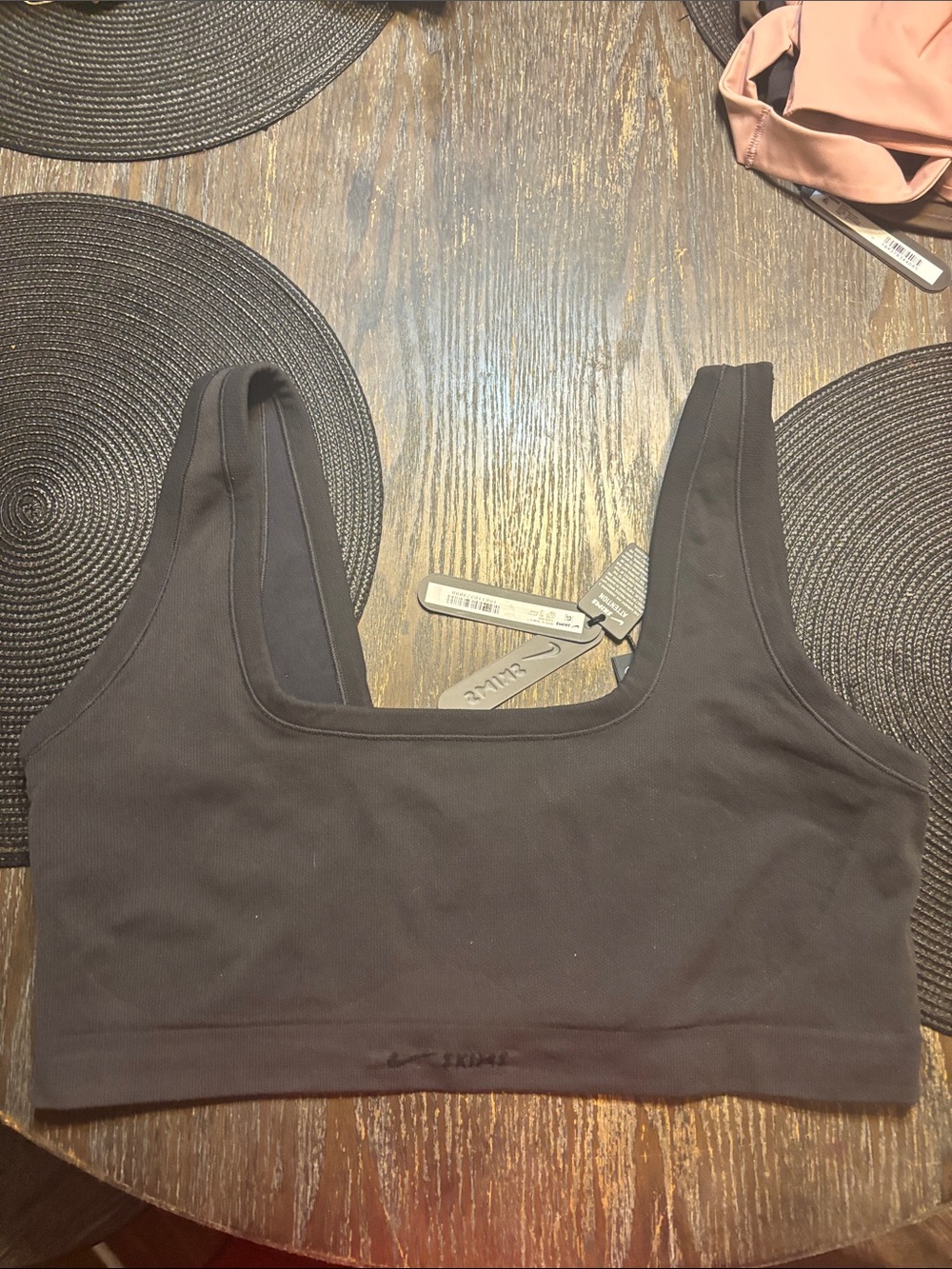 SKIMS Nike Vintage seamless Scoop Bralette obsidian Black NWT